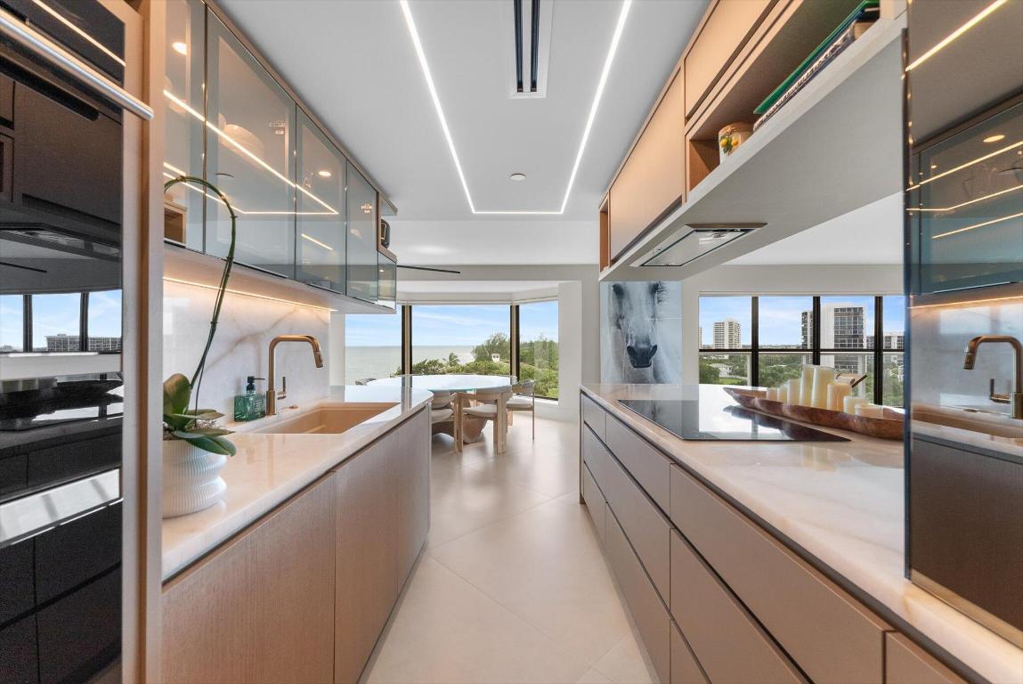 PARKER HIGHLAND CONDO - Residential