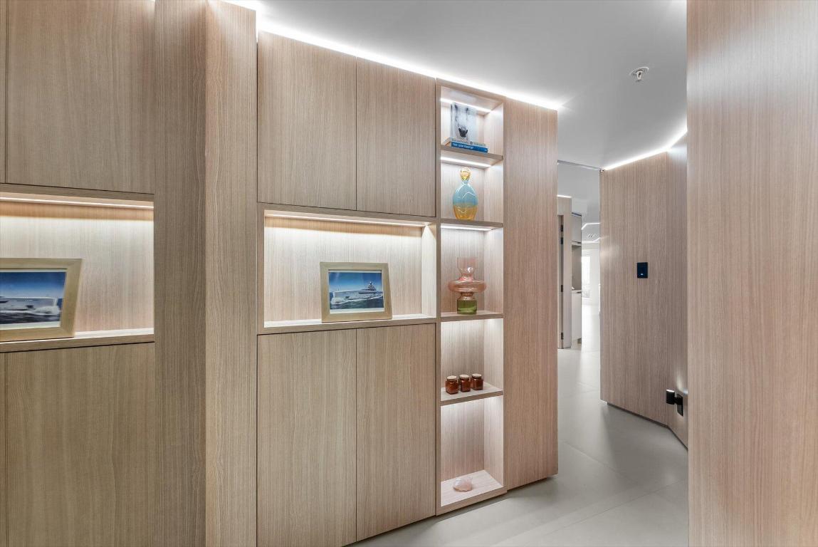 PARKER HIGHLAND CONDO - Residential