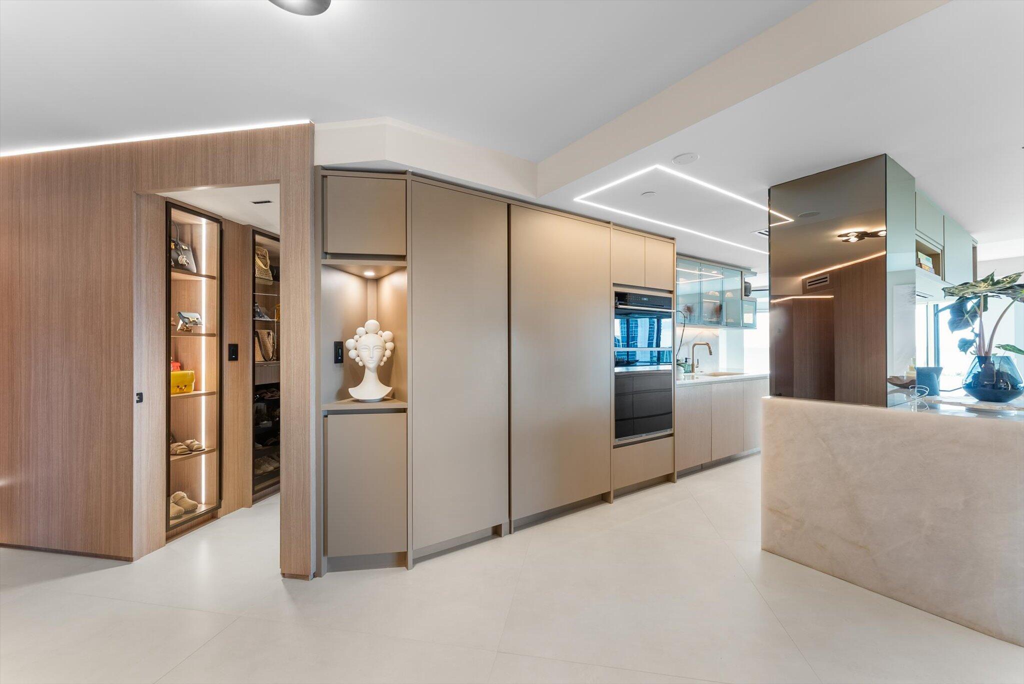 PARKER HIGHLAND CONDO - Residential