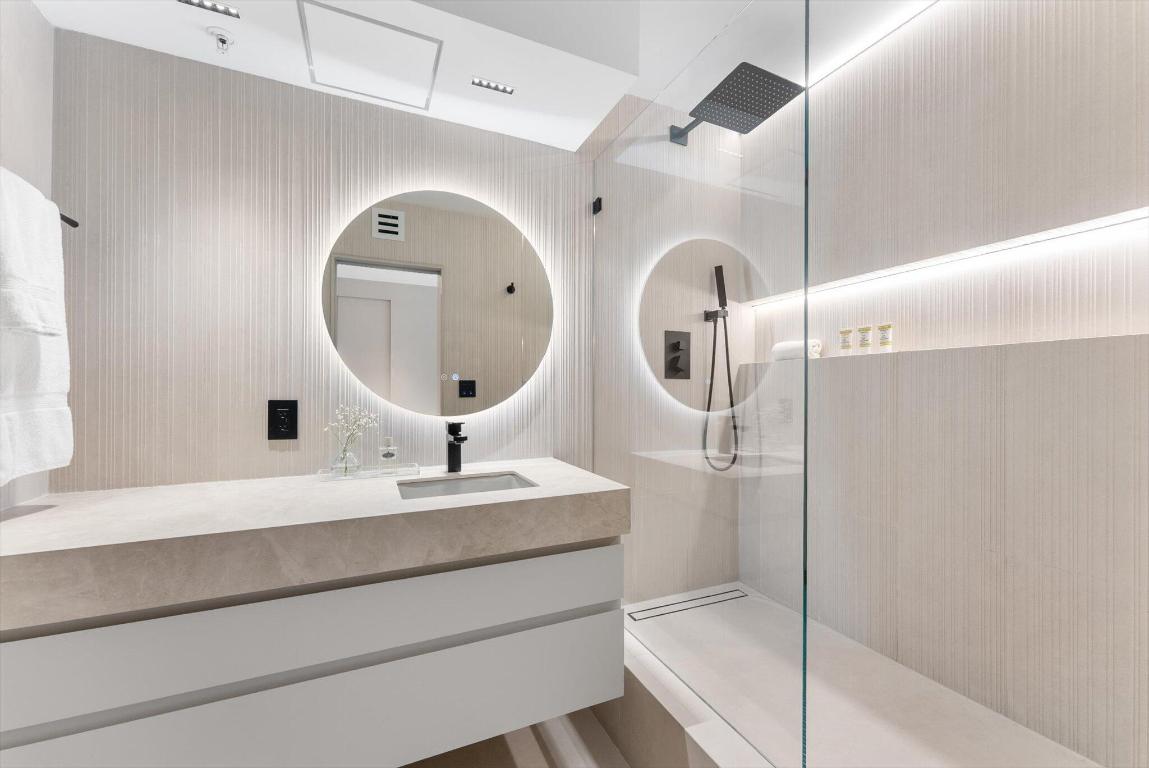 PARKER HIGHLAND CONDO - Residential