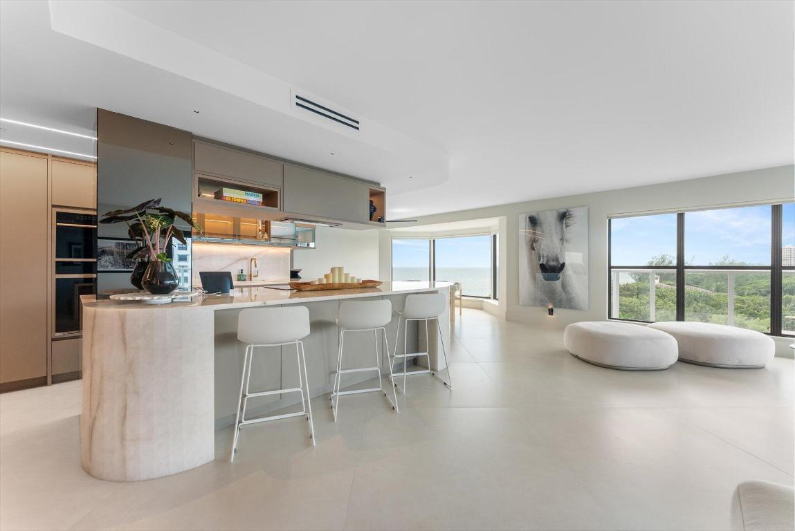 PARKER HIGHLAND CONDO - Residential