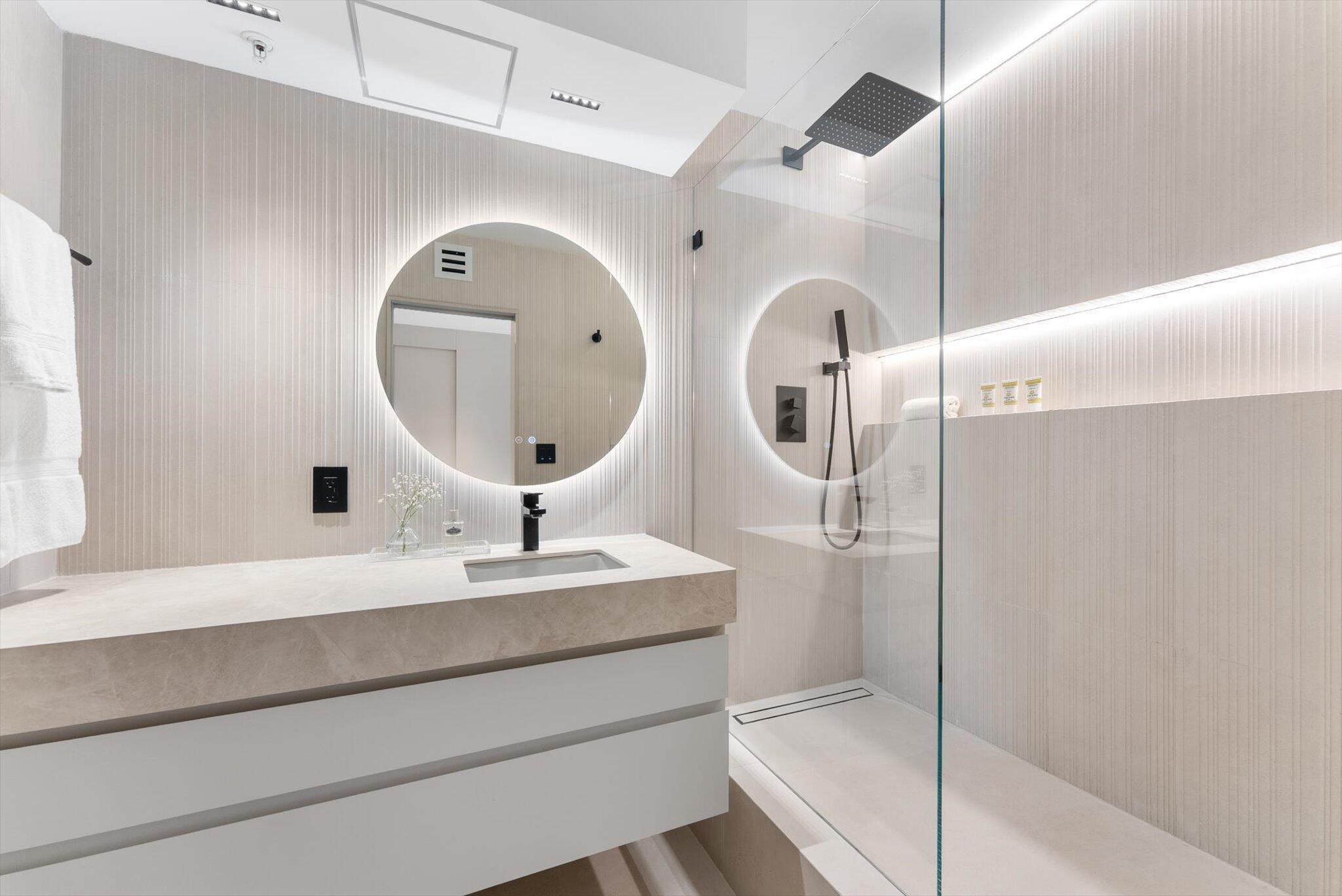 PARKER HIGHLAND CONDO - Residential