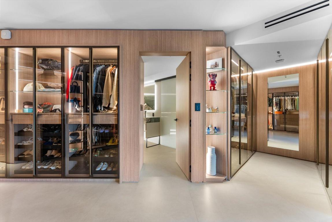 PARKER HIGHLAND CONDO - Residential