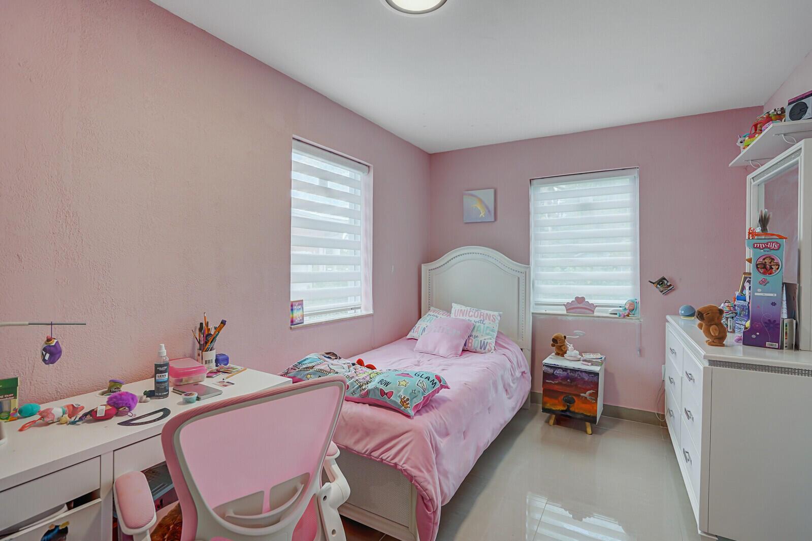 FROST PARK - Residential