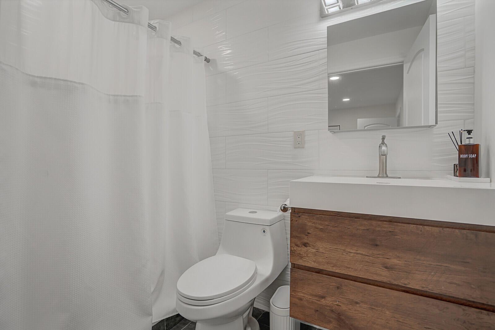 FROST PARK - Residential