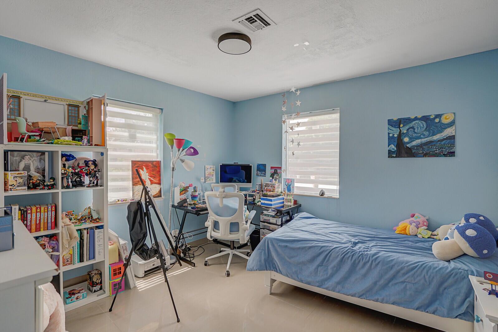 FROST PARK - Residential