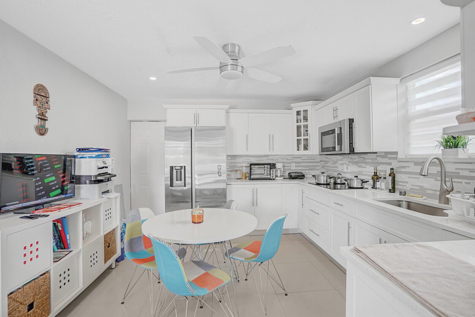 FROST PARK - Residential