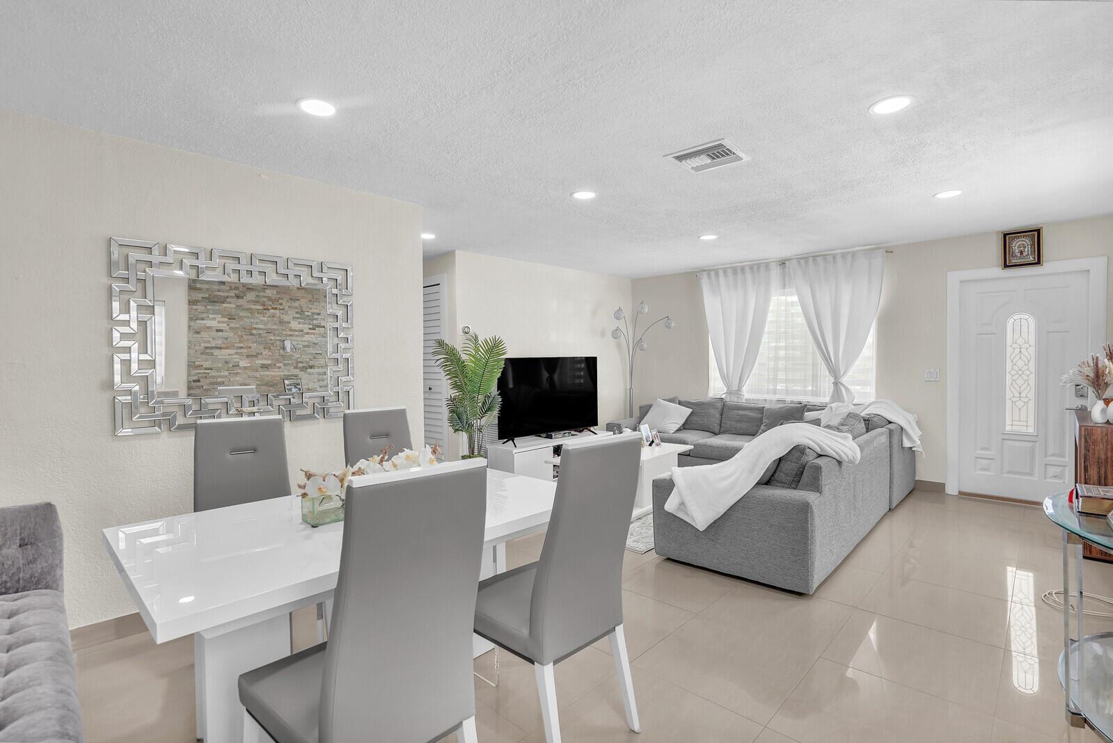 FROST PARK - Residential