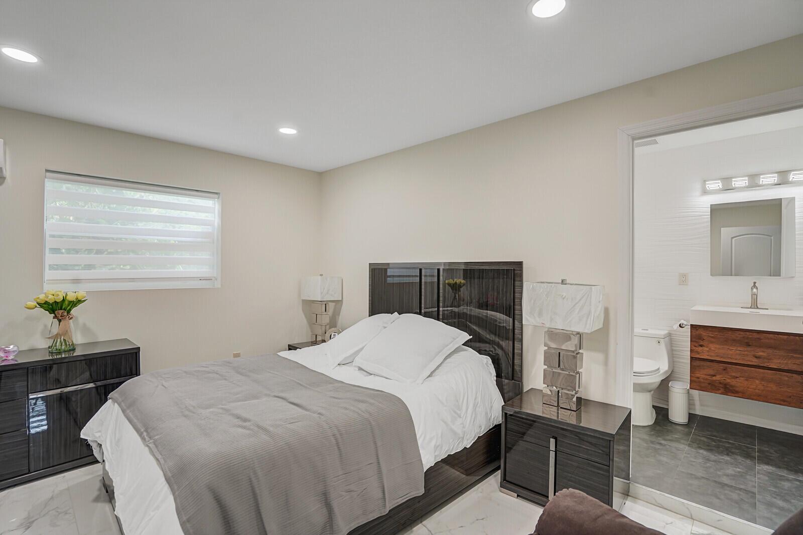 FROST PARK - Residential