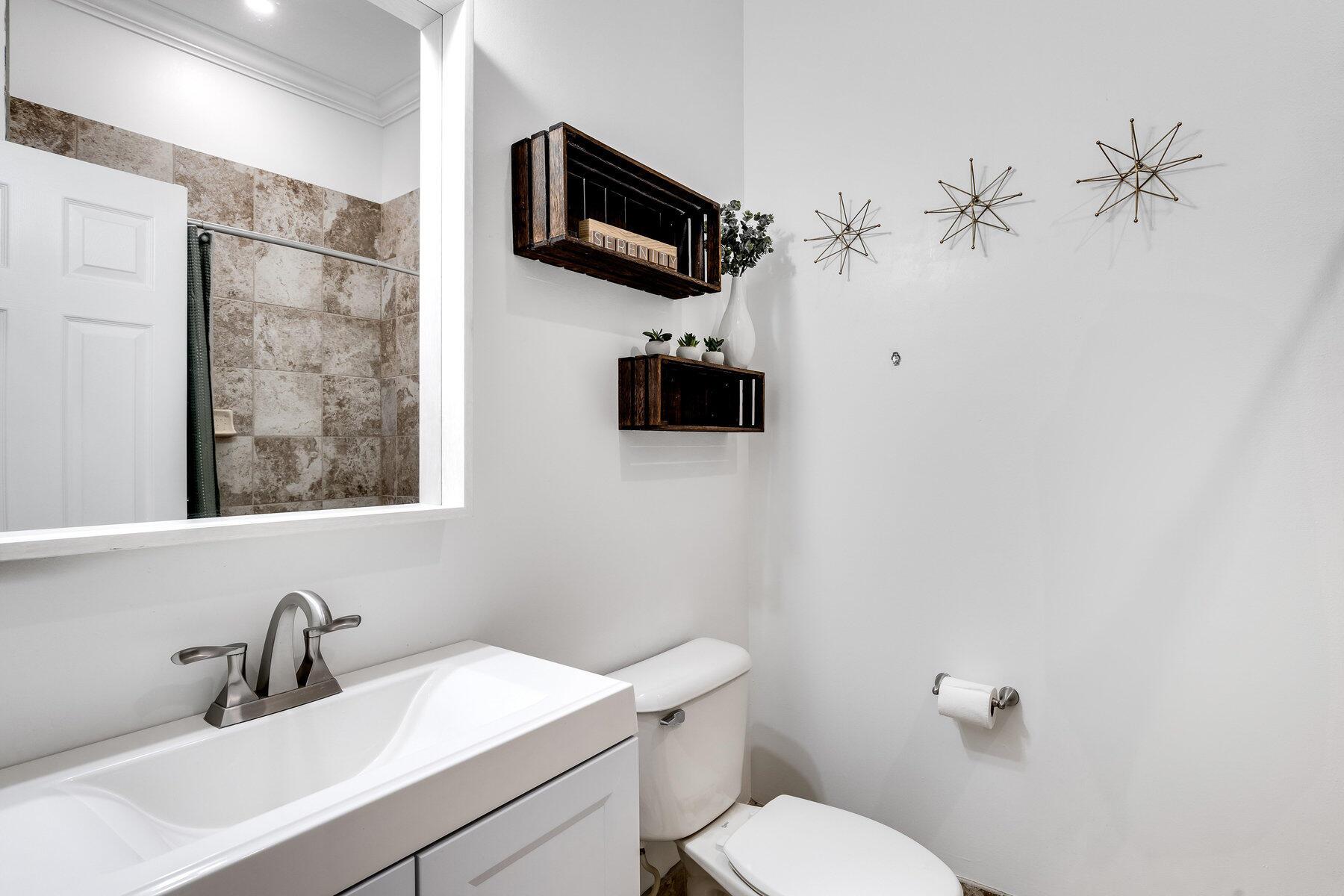 LEGENDS AT THE GARDENS CO - Residential