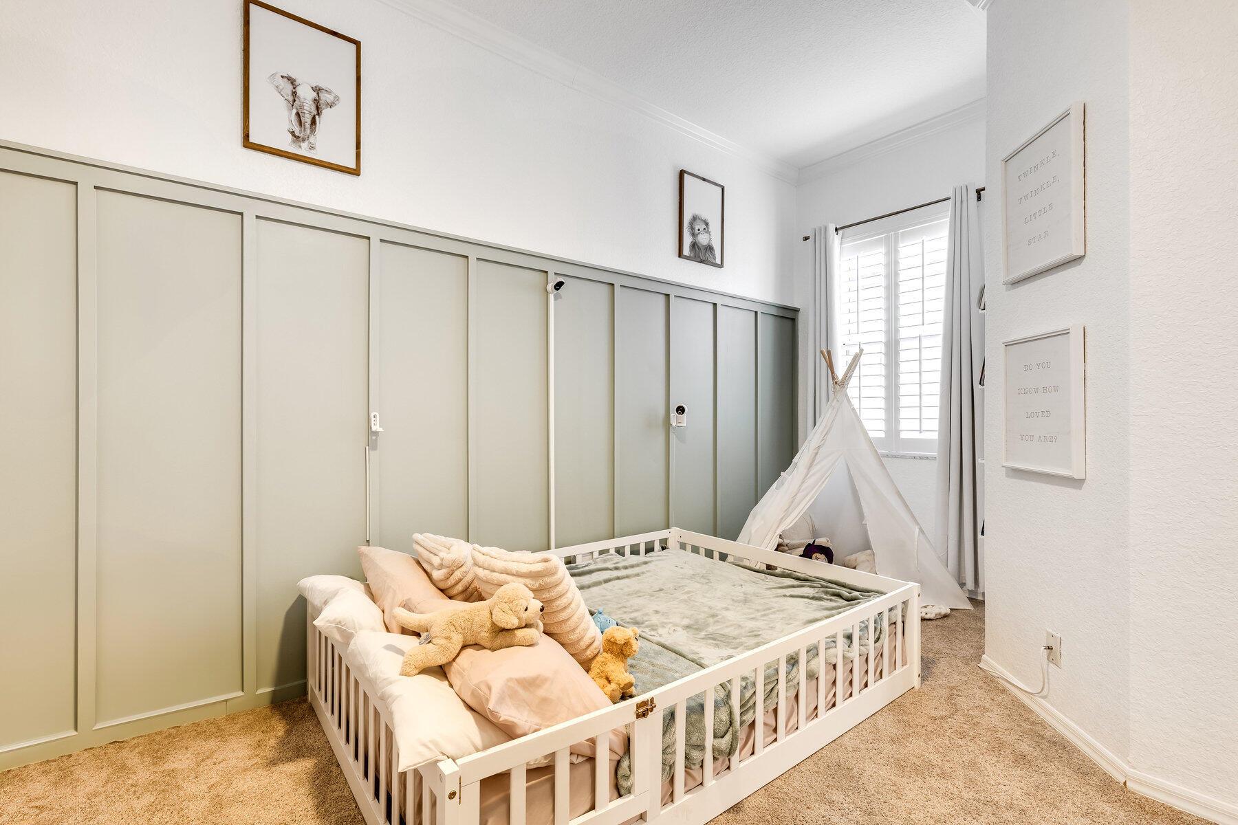 LEGENDS AT THE GARDENS CO - Residential