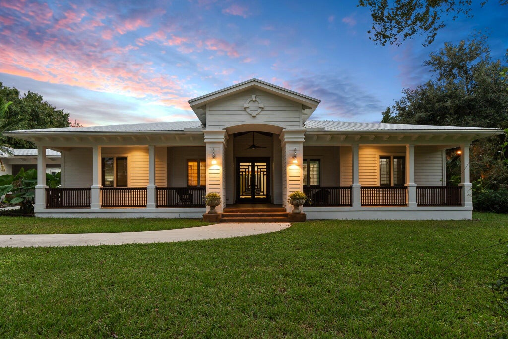 Photo of 6130 SW Gator Trail, Palm City, FL 34990 (MLS # R11032677)