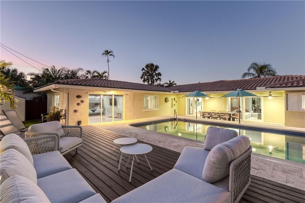 Photo of 1984 Sailfish Place, Pompano Beach, FL 33062 (MLS # F10550337)