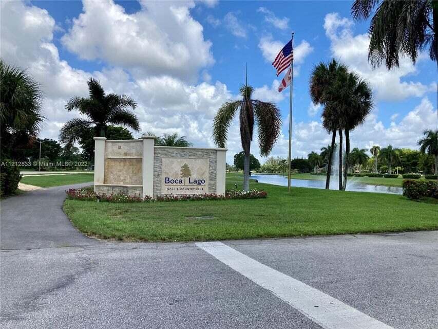 VISTAS OF BOCA LAGO CONDO - Residential Lease