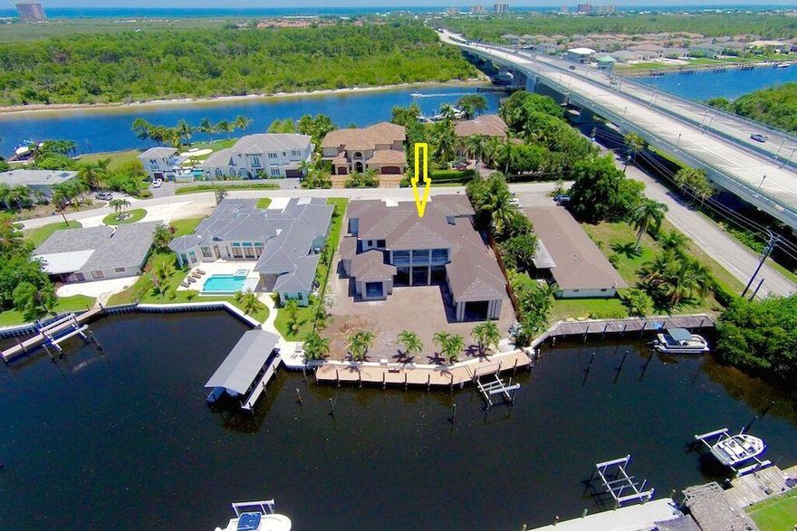 HUGE OPPORTUNITY to own a LUXURY WATERFRONT home in PRIME LOCATION!