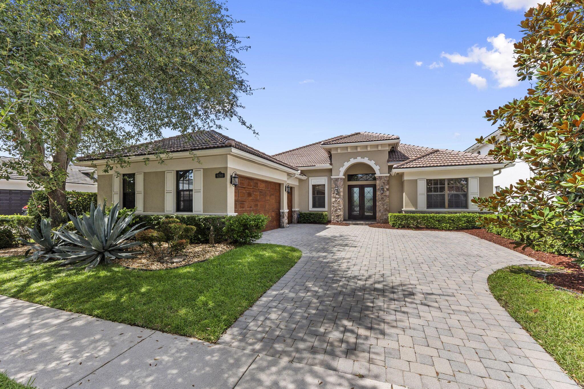 9289 Equus Circle
