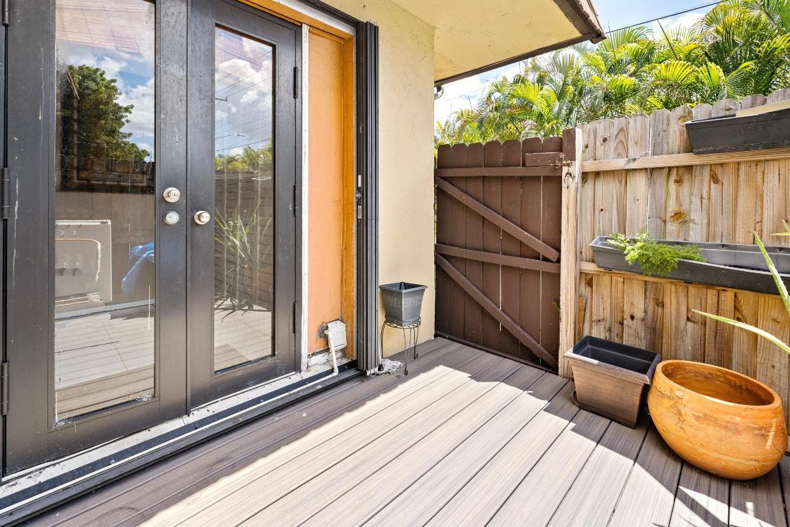 VILLAGE OF TURNBERRY - Residential