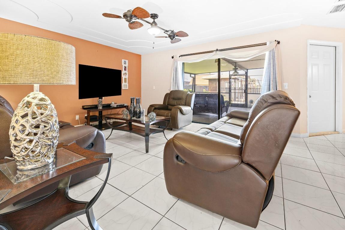 VILLAGE OF TURNBERRY - Residential