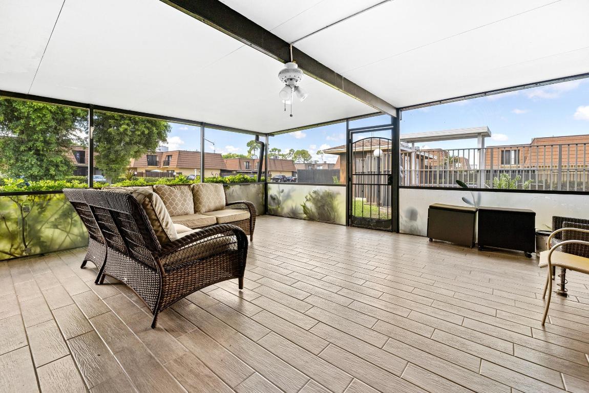 VILLAGE OF TURNBERRY - Residential