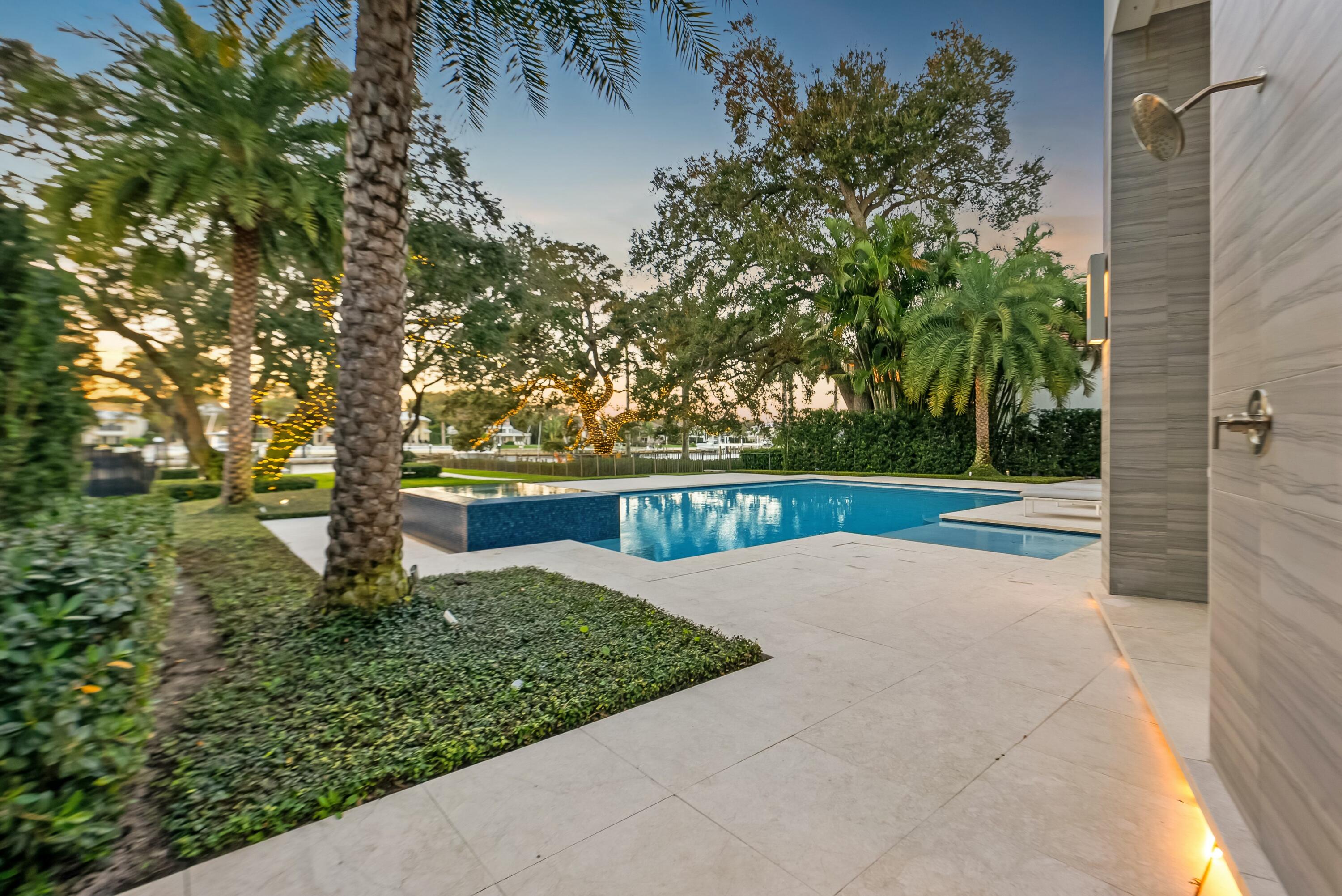 JUNO ISLES 1 - Residential