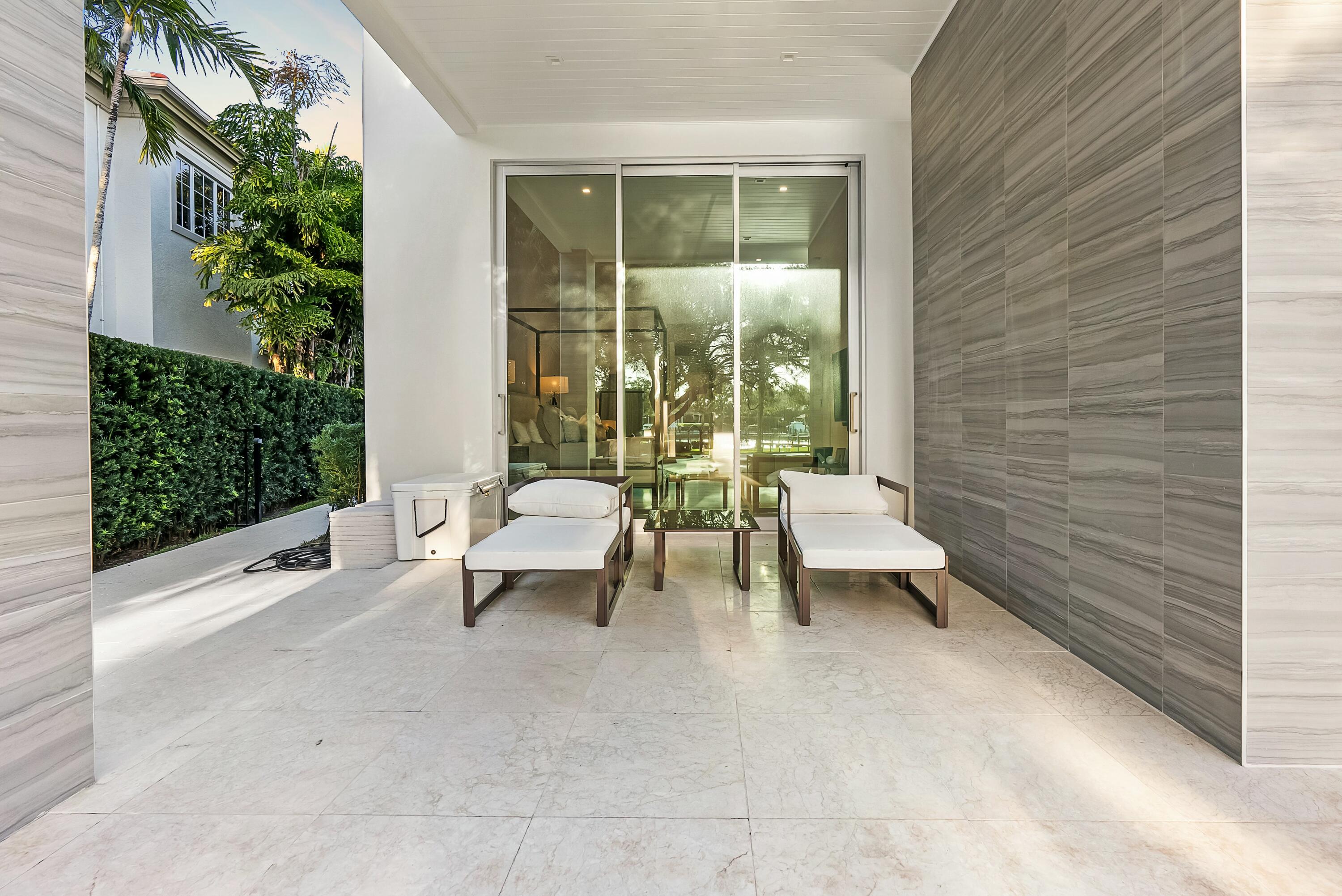 JUNO ISLES 1 - Residential