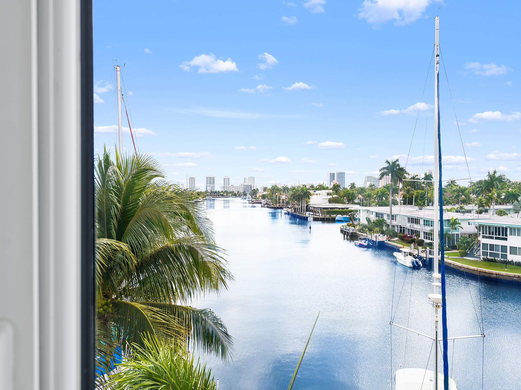 ARIA AT LAS OLAS CONDO - Residential Lease