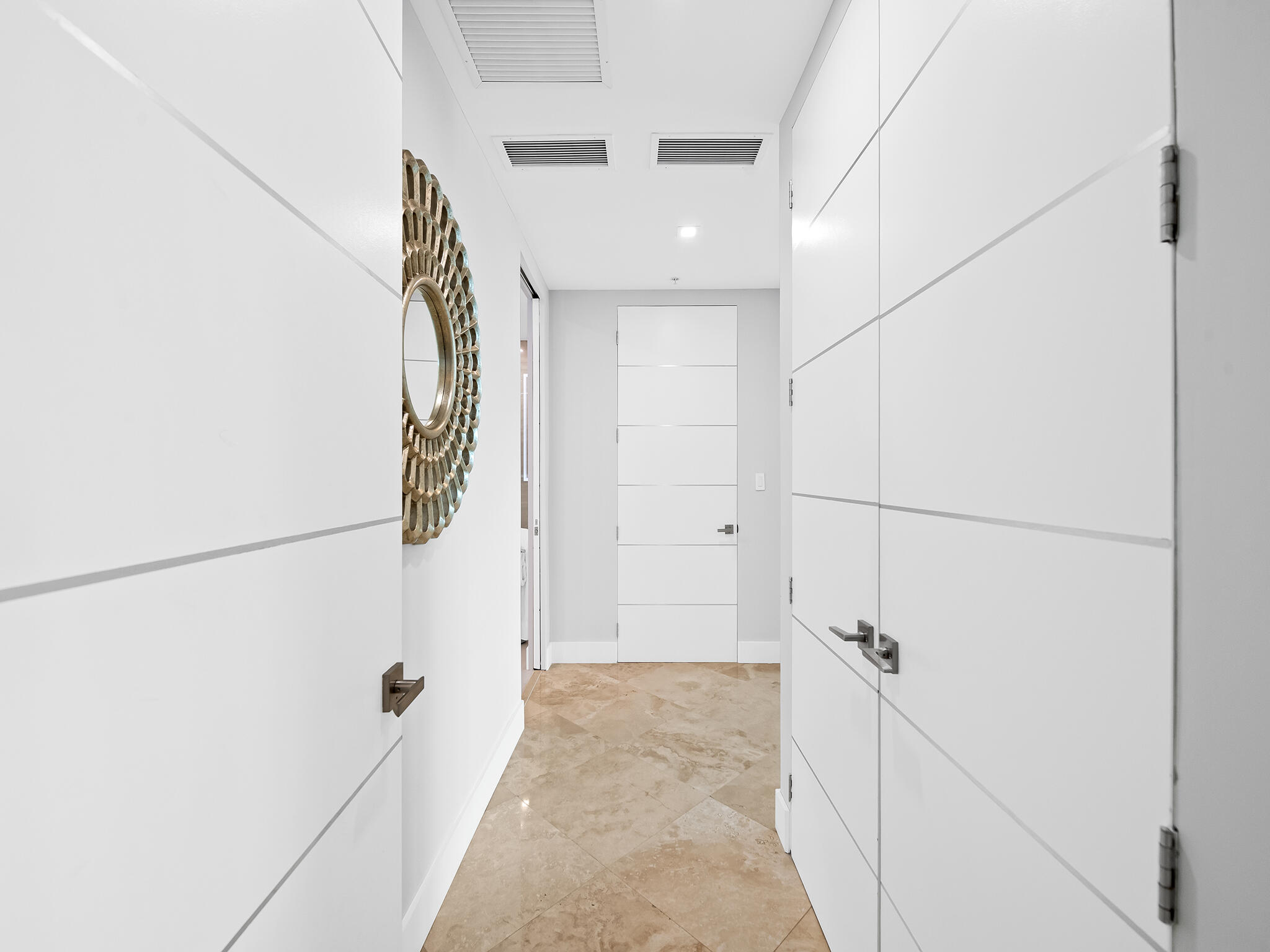 ARIA AT LAS OLAS CONDO - Residential Lease