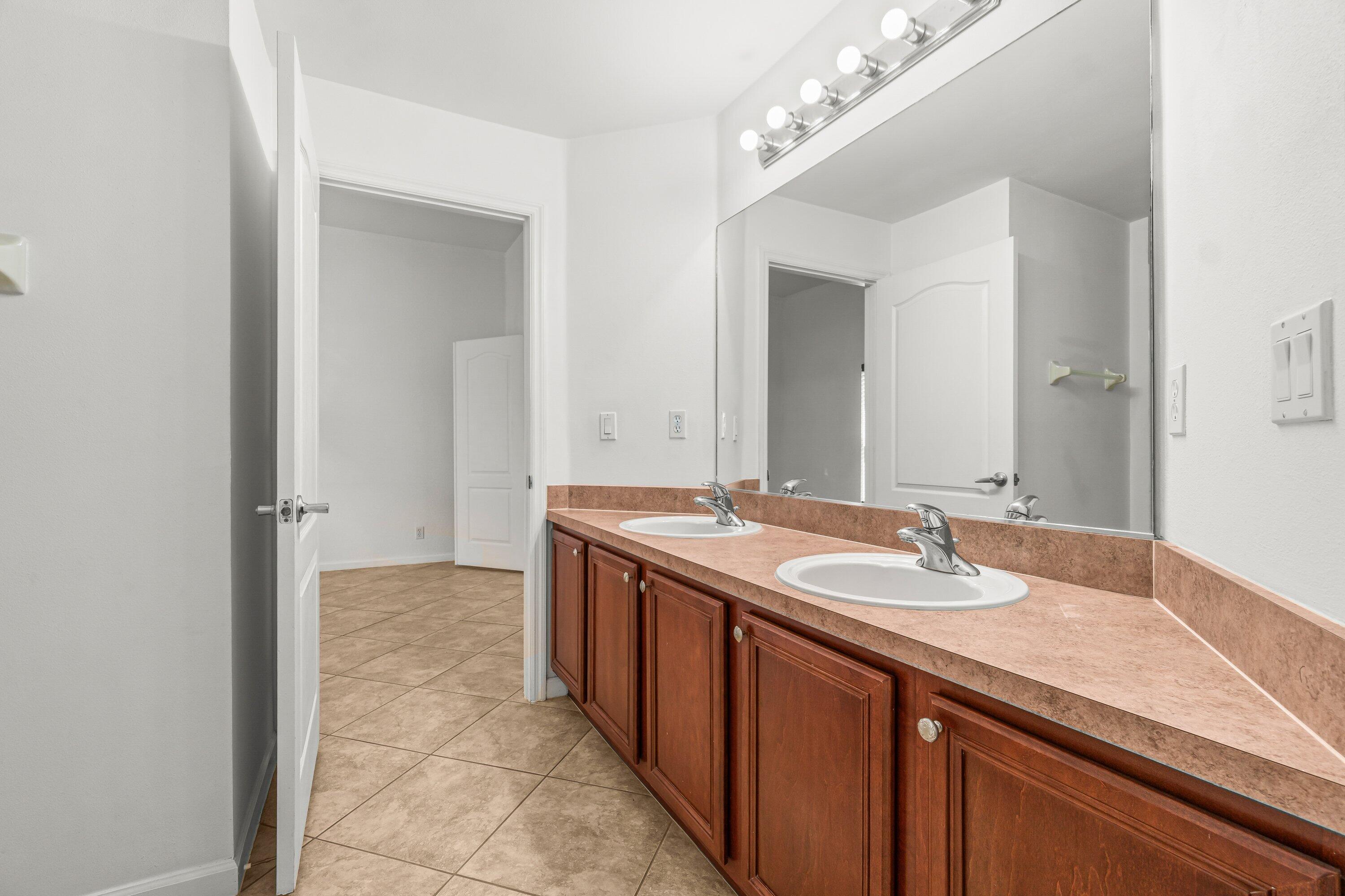 ANTHONY GROVES PH 1 - Residential