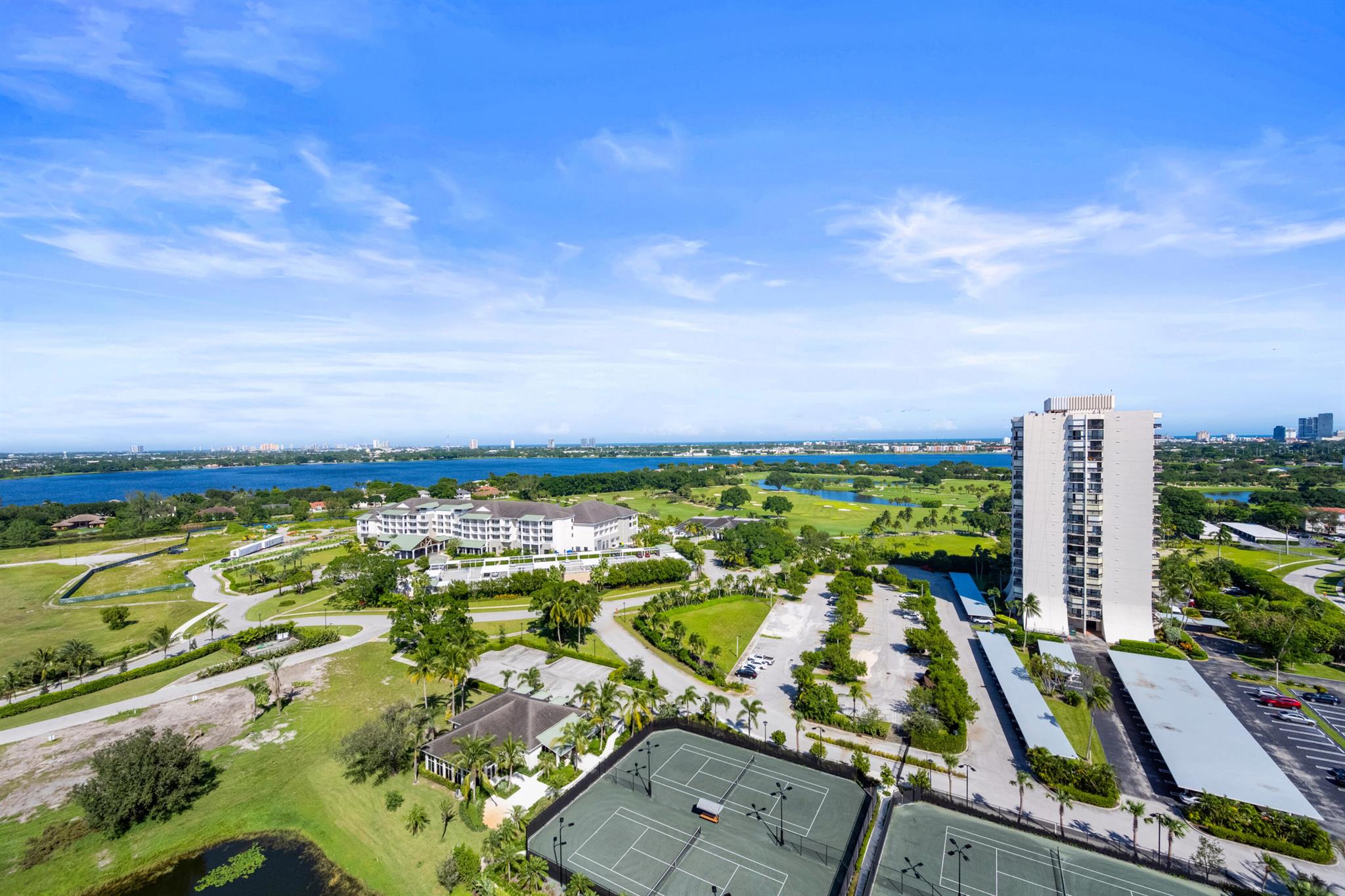 ENVOY COND DECL FILED 12- - Residential Lease