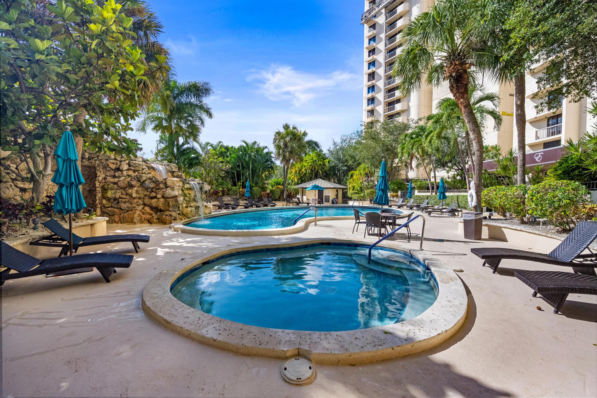 ENVOY COND DECL FILED 12- - Residential Lease