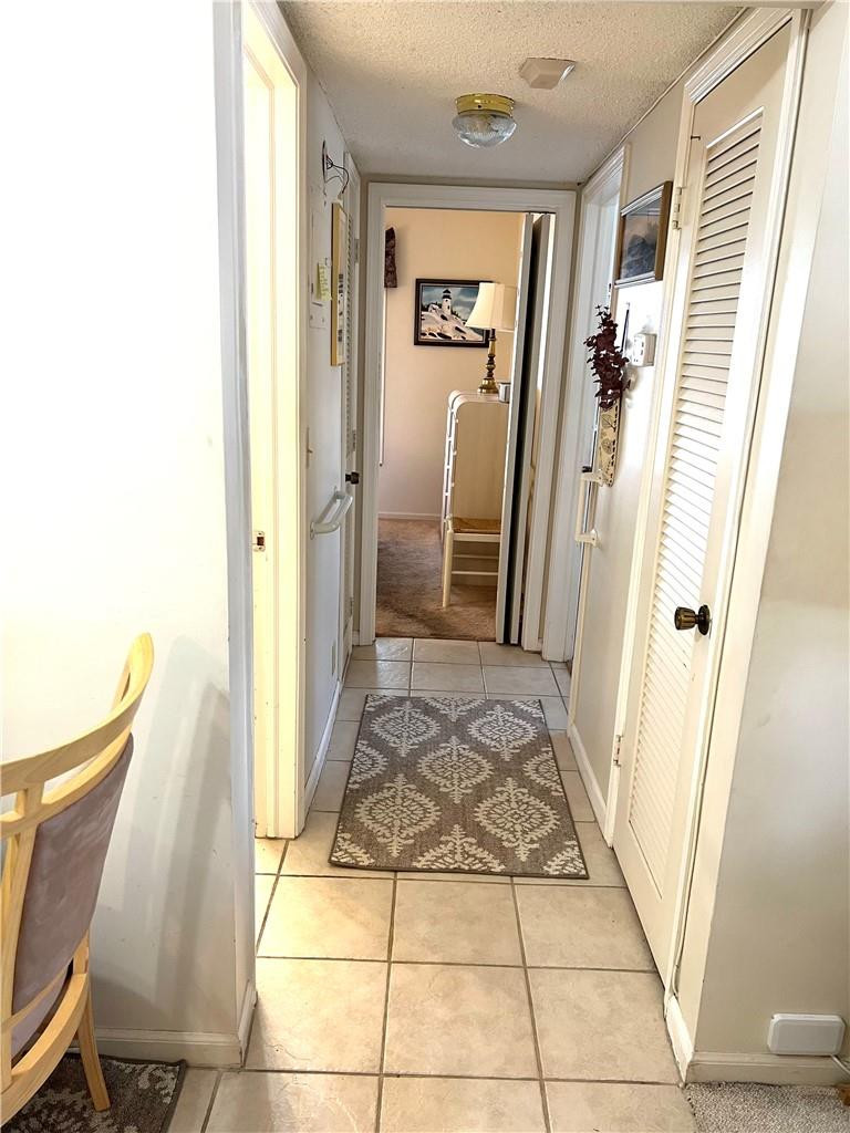 IMPERIAL POINT COLONNADES CONDO - Residential Lease