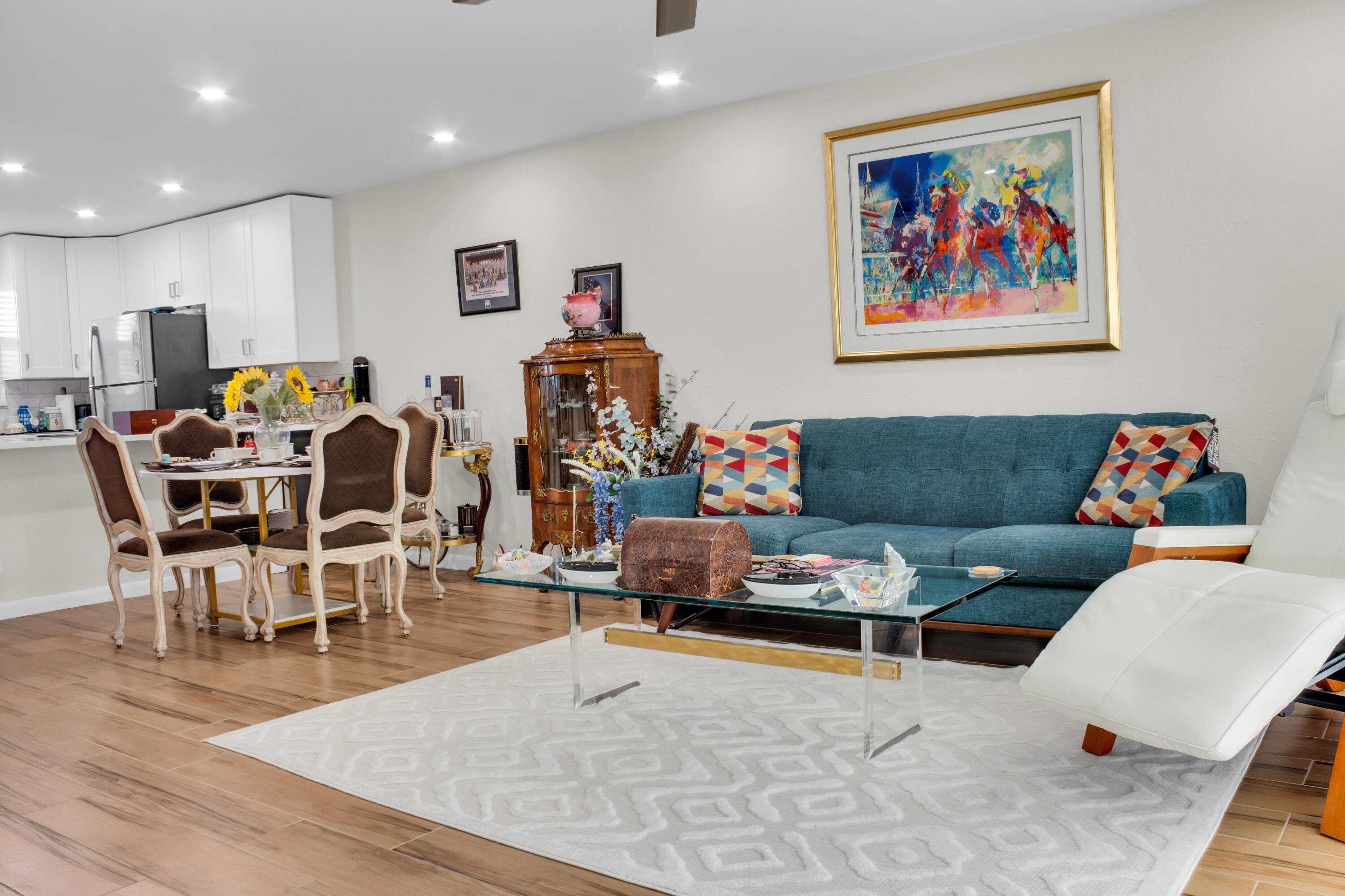 LIGHTHOUSE TERRACE CO-OP - Residential