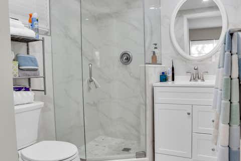 Tiny photo for 2202 NE 36th Street #15, Lighthouse Point, FL 33064 (MLS # B26028766)