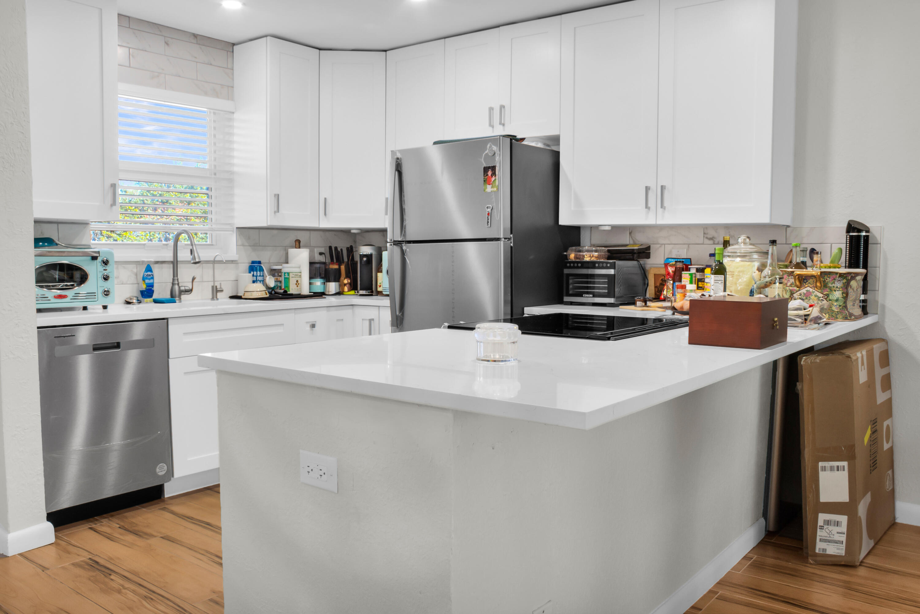 LIGHTHOUSE TERRACE CO-OP - Residential