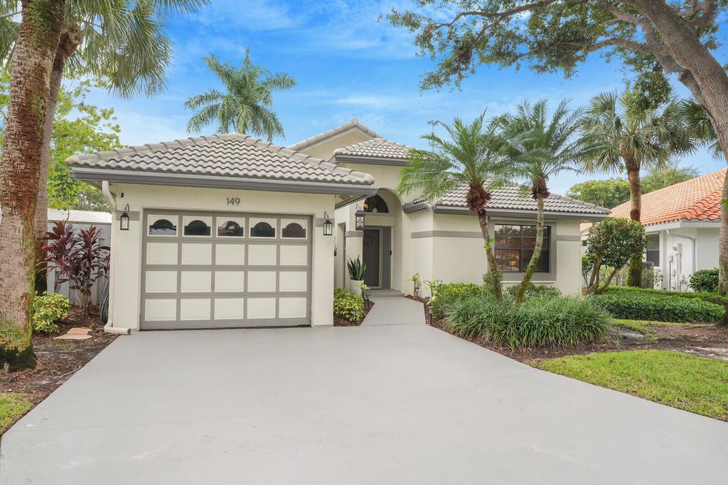 Photo of 149 Orange Drive, Boynton Beach, FL 33436 (MLS # R11125286)