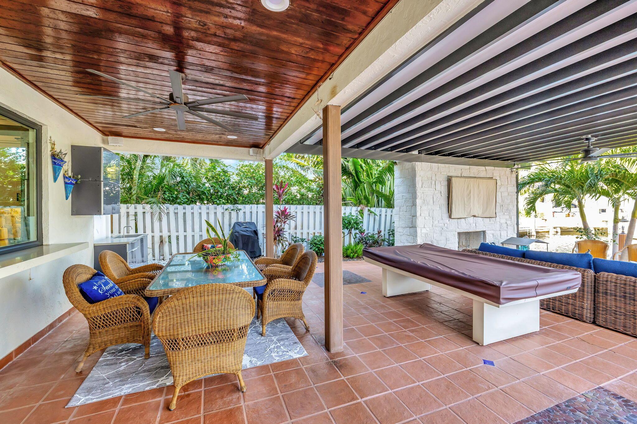 TROPIC ISLE 3RD SEC - Residential