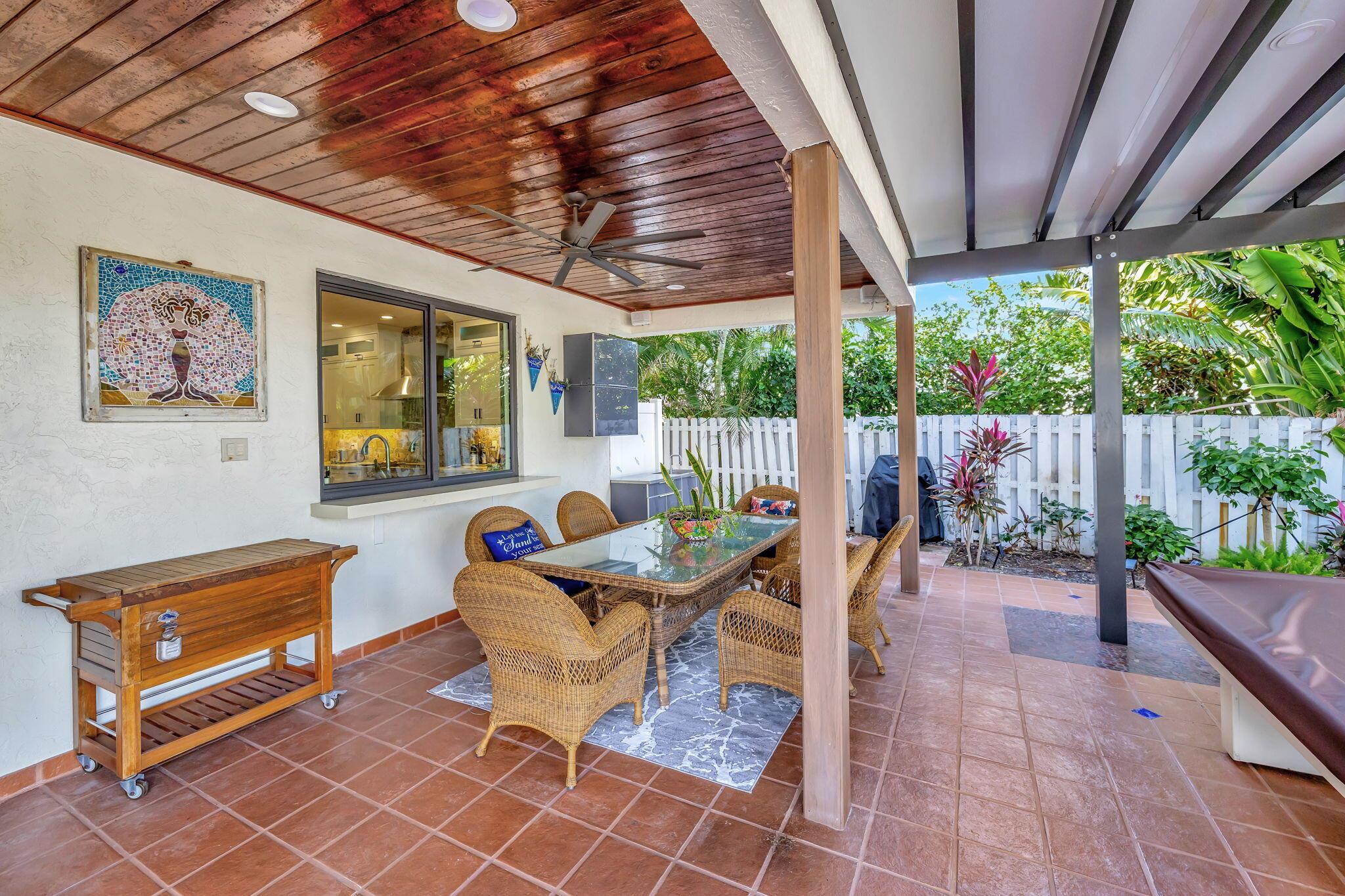 TROPIC ISLE 3RD SEC - Residential