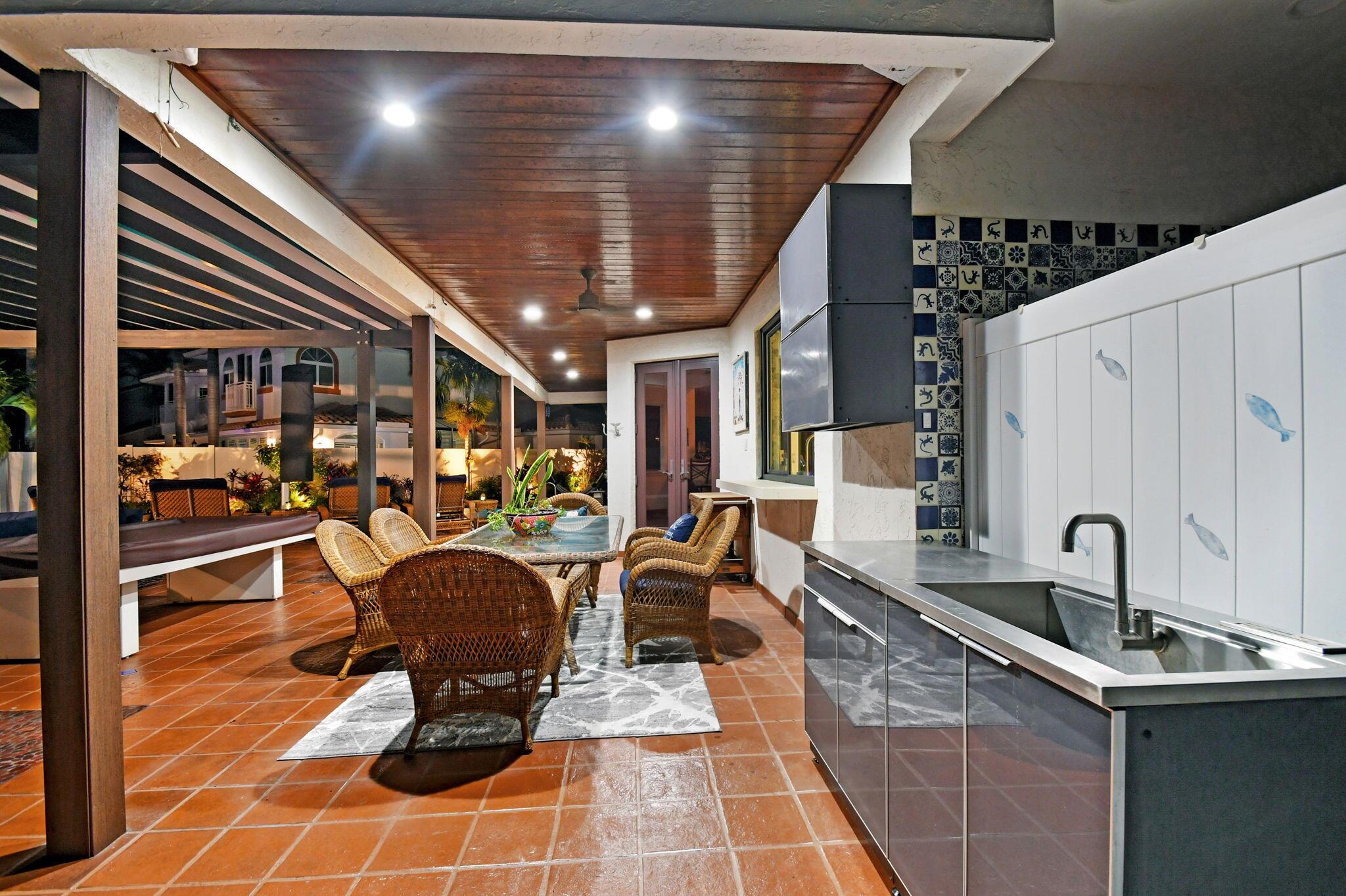 TROPIC ISLE 3RD SEC - Residential