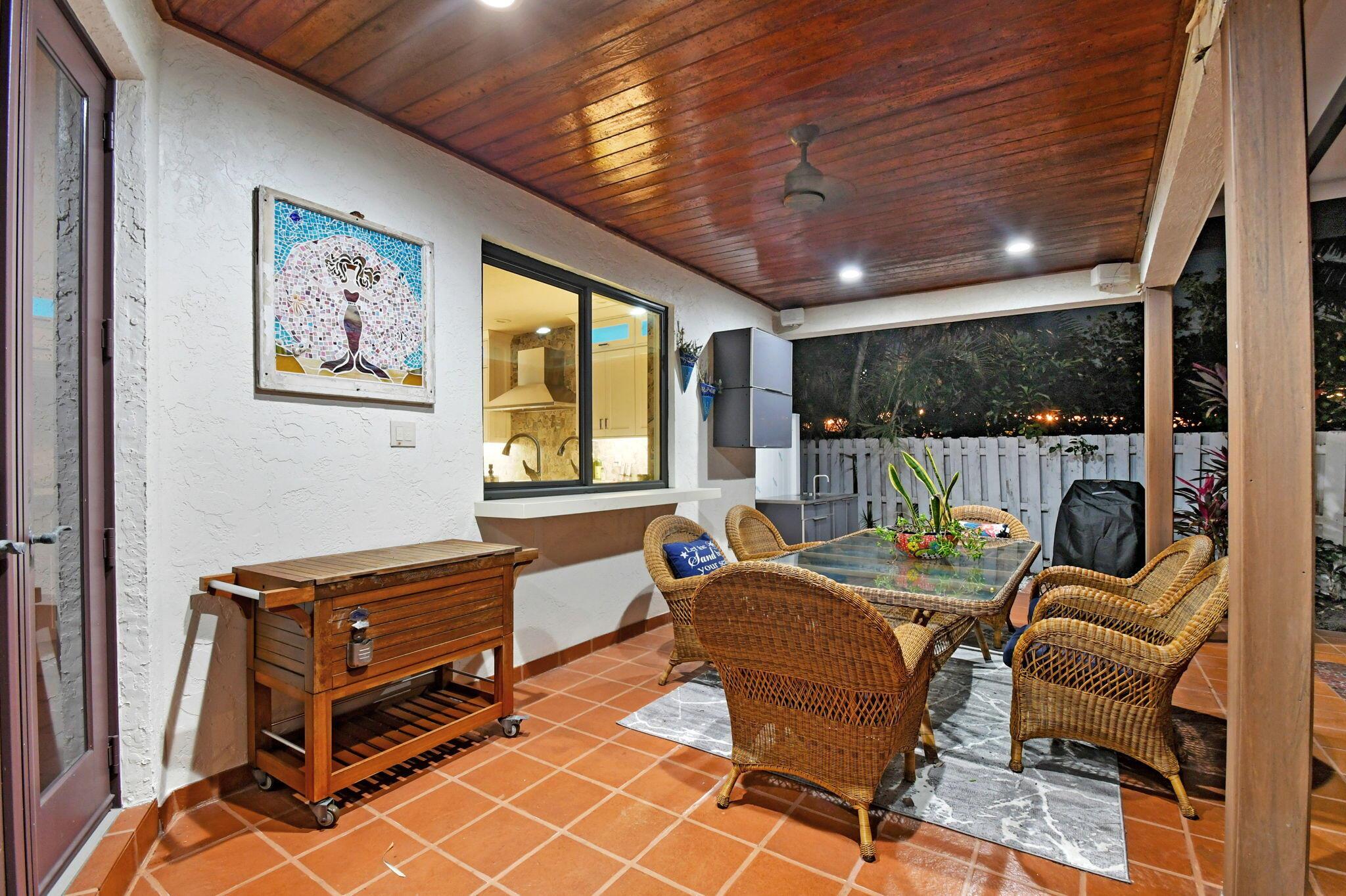 TROPIC ISLE 3RD SEC - Residential