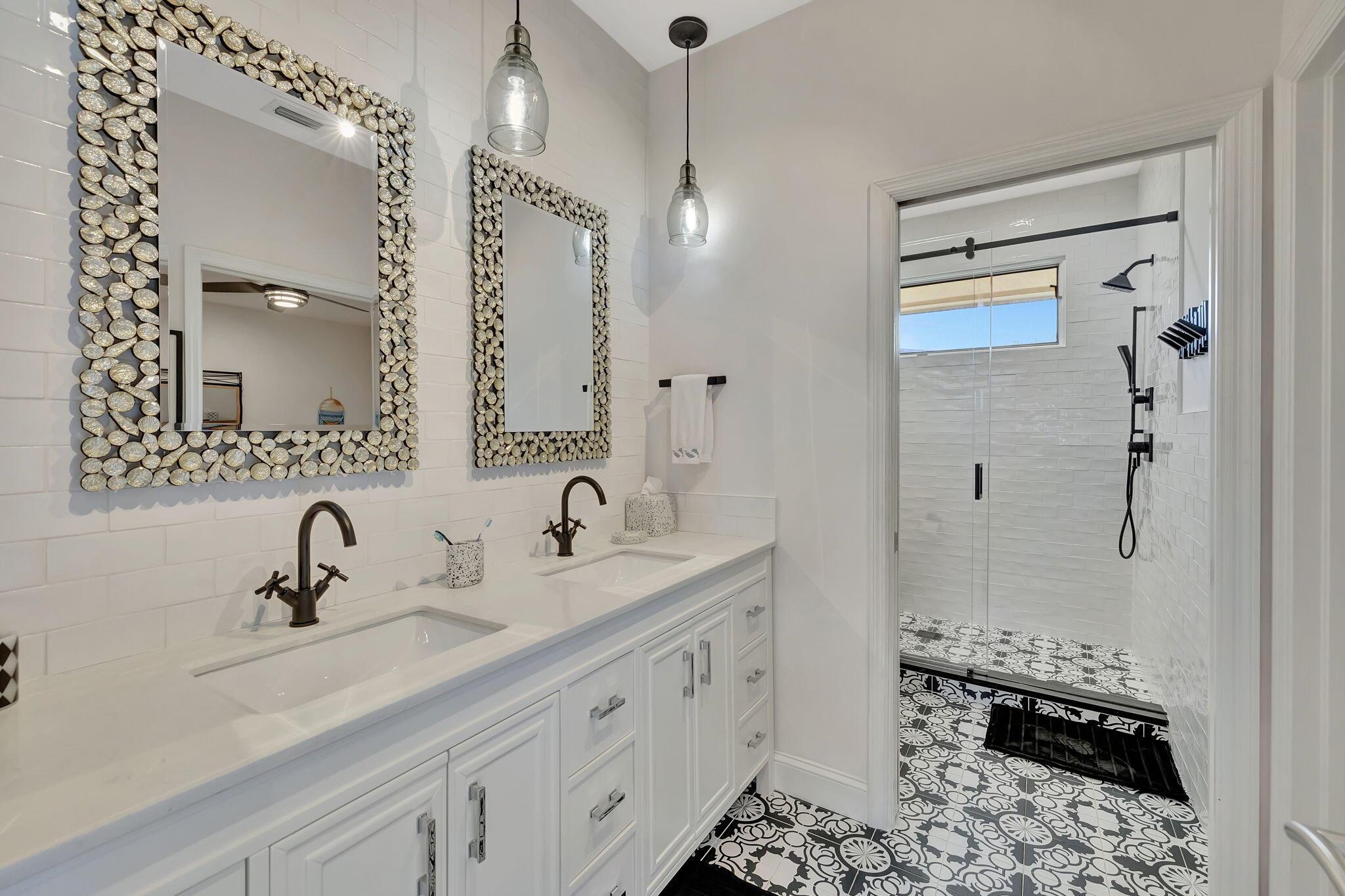 TROPIC ISLE 3RD SEC - Residential