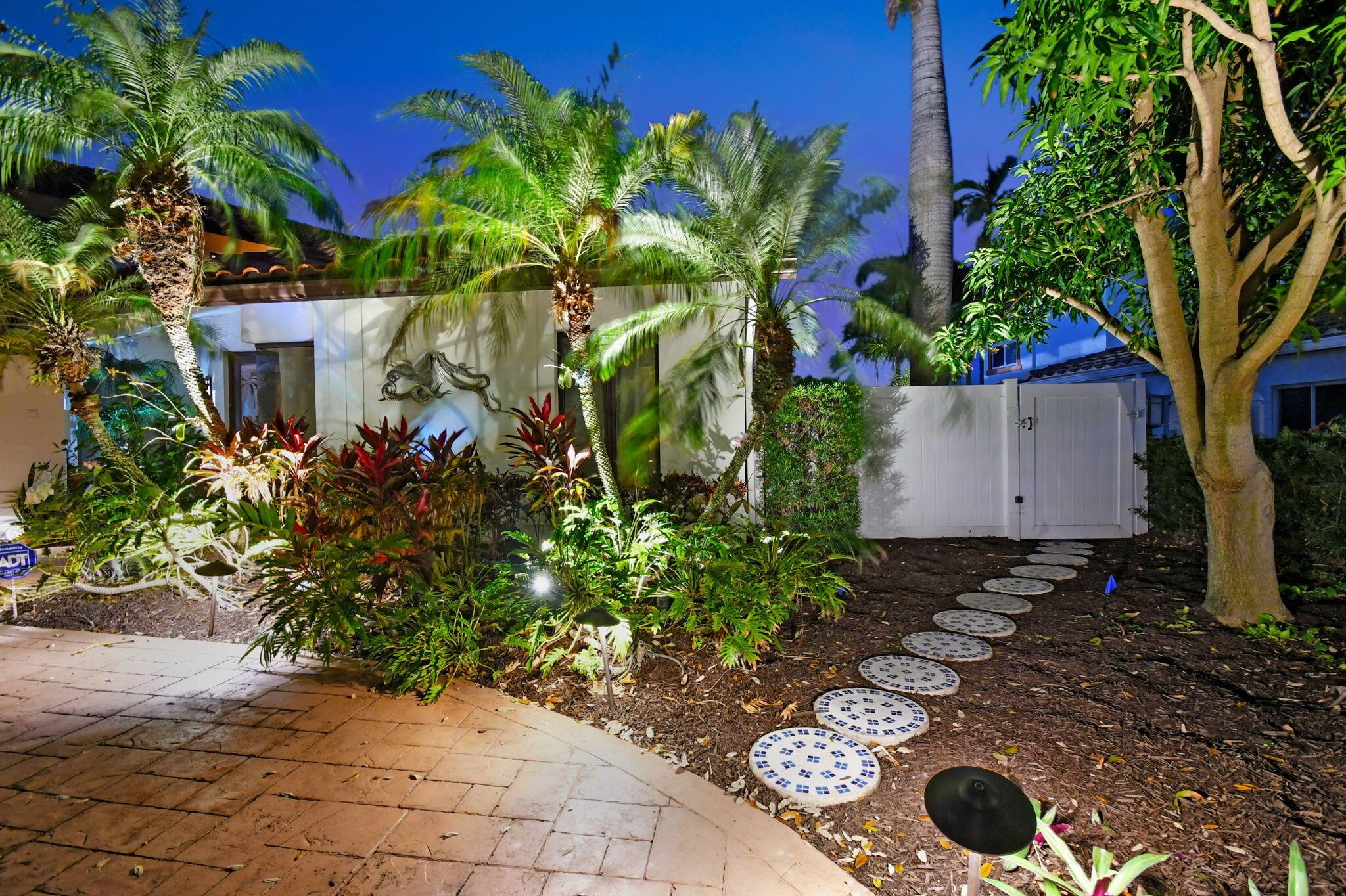 TROPIC ISLE 3RD SEC - Residential