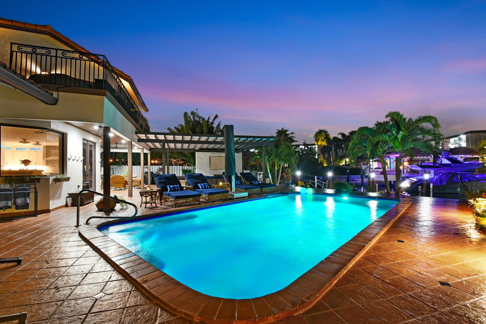 TROPIC ISLE 3RD SEC - Residential