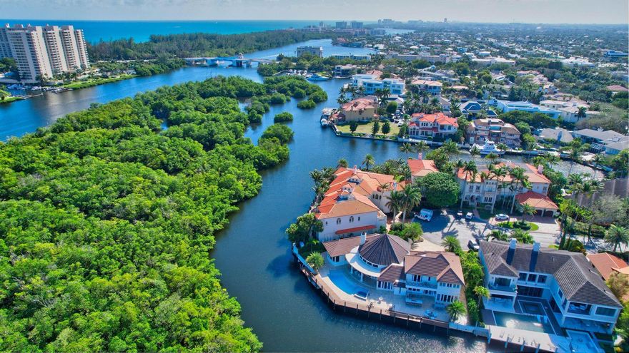 THE BEST DEEPWATER POINT LOT IN THE SANCTUARY. APPROX. 178 FEET ON THE WATER. BUILD YOUR DREAM HOME. OPPORTUNITY FOR AN END USER OR BUILDER. THE SANCTUARY IS THE ONLY ARMED GUARD GATED COMMUNITY IN BOCA RATON OFFERING TENNIS COURTS. WALK TO THE BEACH.