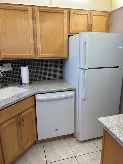 KING MOUNTAIN CONDO (AKA MONTEREY YACHT & COUNTRY - Residential