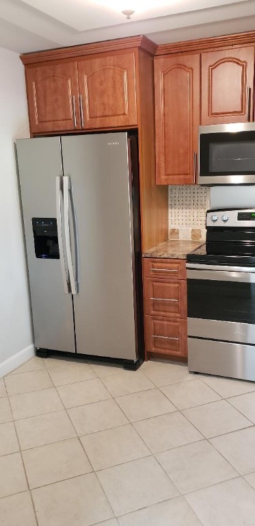 COUNTRY PINES CONDO - Residential