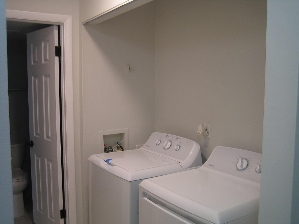 COUNTRY PINES CONDO - Residential