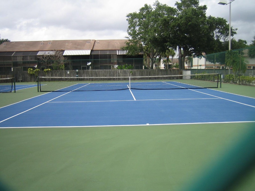 COUNTRY PINES CONDO - Residential