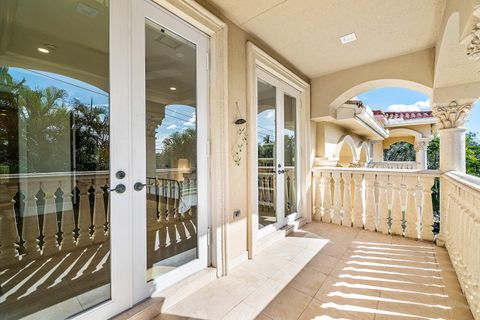 Tiny photo for 398 NE 7th Street, Boca Raton, FL 33432 (MLS # R11146739)