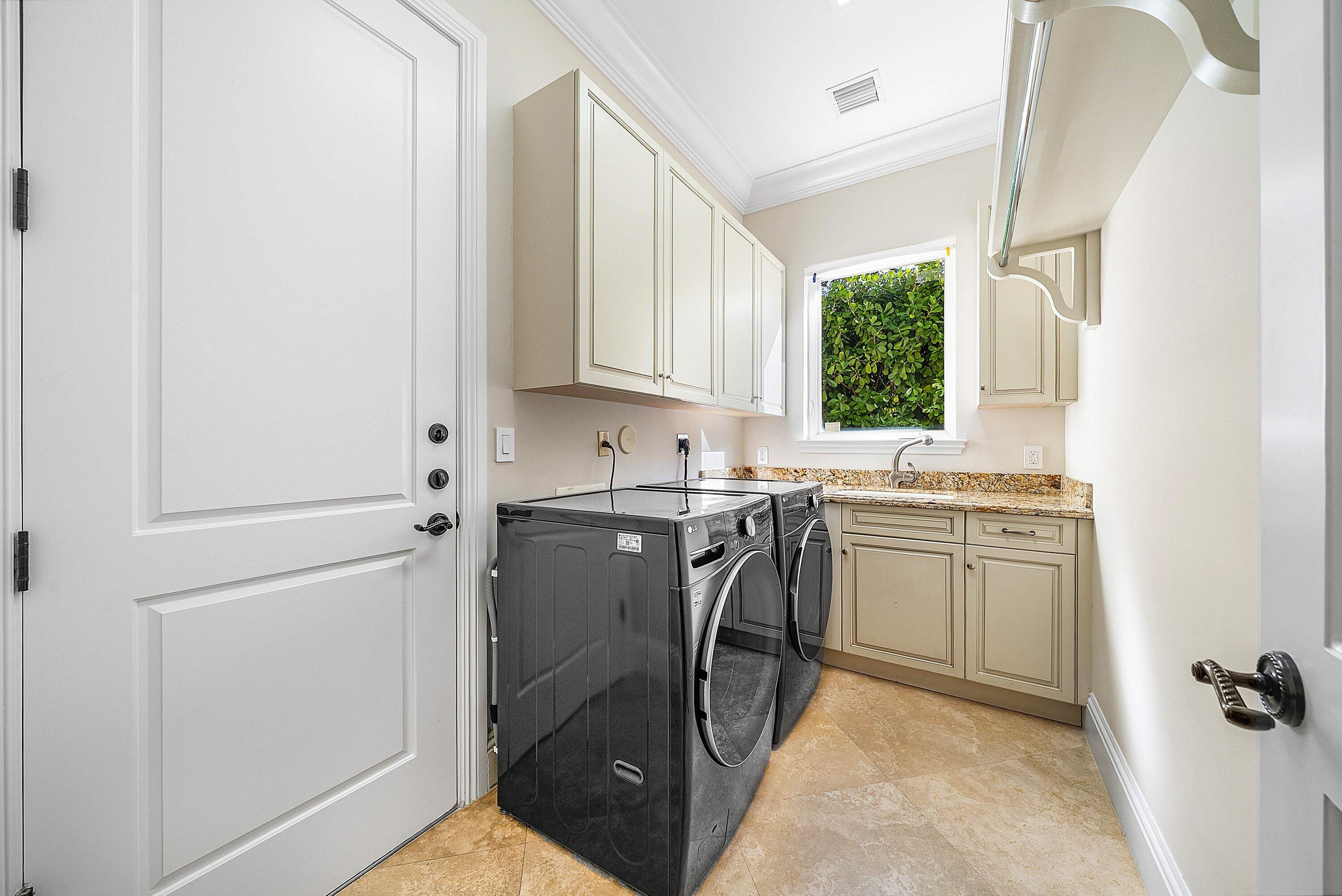 BOCA VILLAS SEC B - Residential