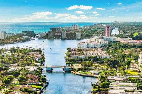 Tiny photo for 398 NE 7th Street, Boca Raton, FL 33432 (MLS # R11146739)